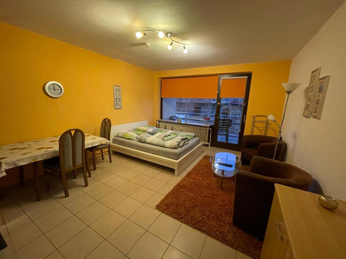 Schöne einfache Ferienwohnung mitten in Oldenburg Exterior foto