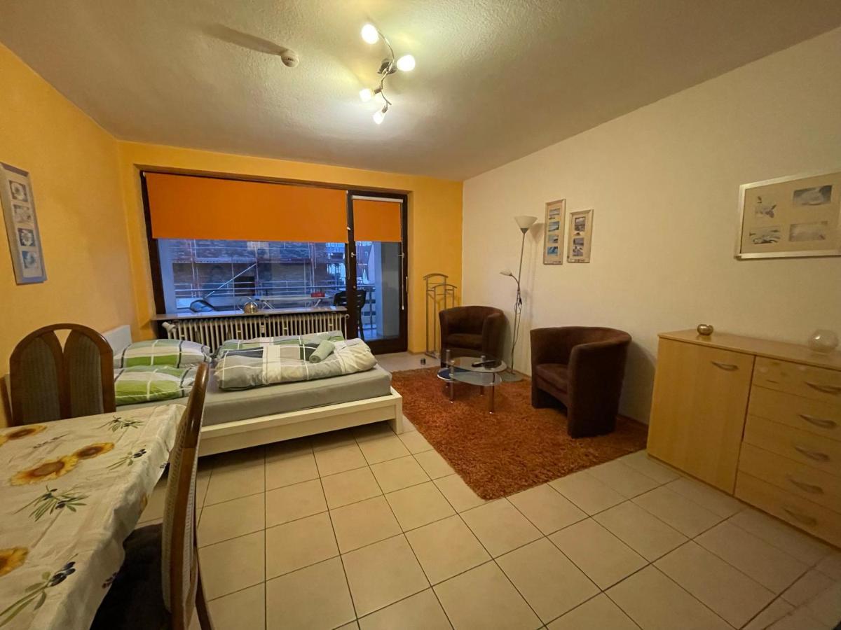 Schöne einfache Ferienwohnung mitten in Oldenburg Exterior foto