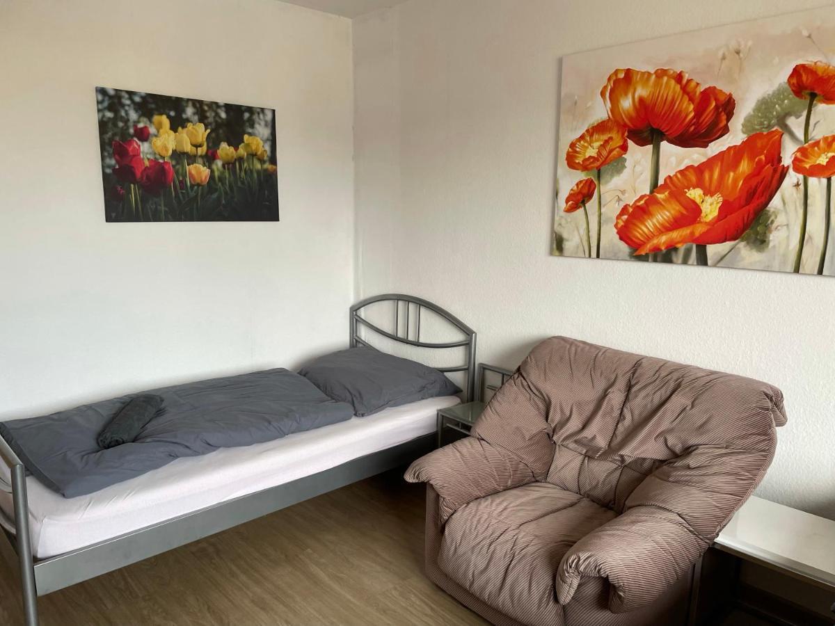 Schöne einfache Ferienwohnung mitten in Oldenburg Exterior foto